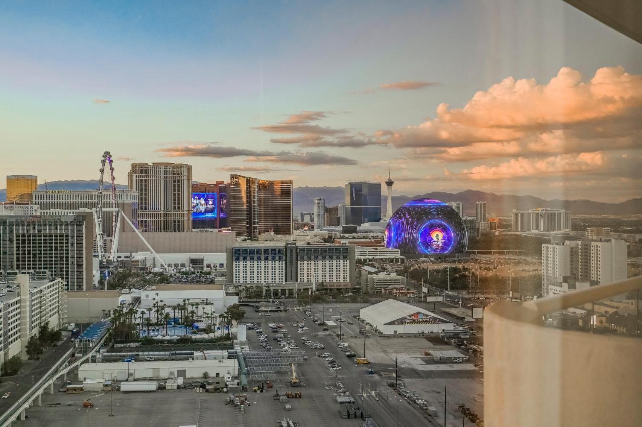No Resort Fees-Mgm Stripview-Jacuzzi-Formula 1 Track View ラスベガス エクステリア 写真